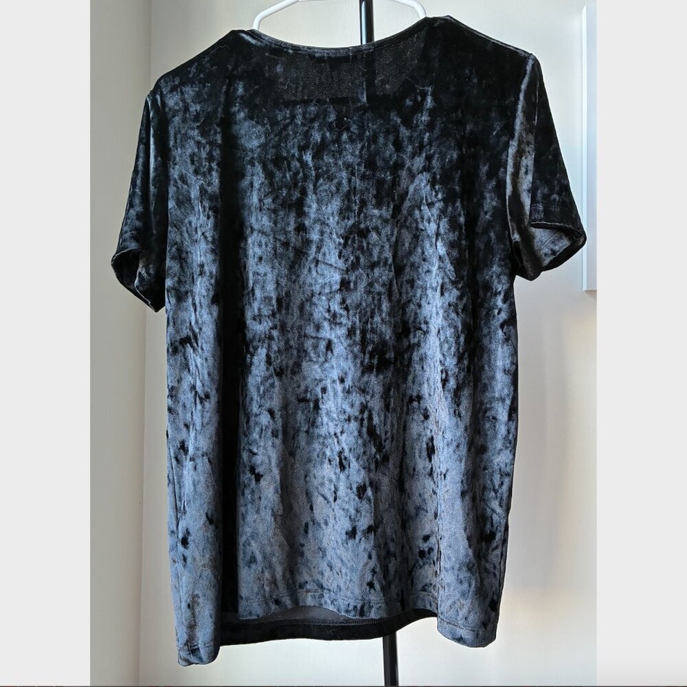Vince Black Velvet Short Sleeve Blouse - Size L - Picture 2 of 7